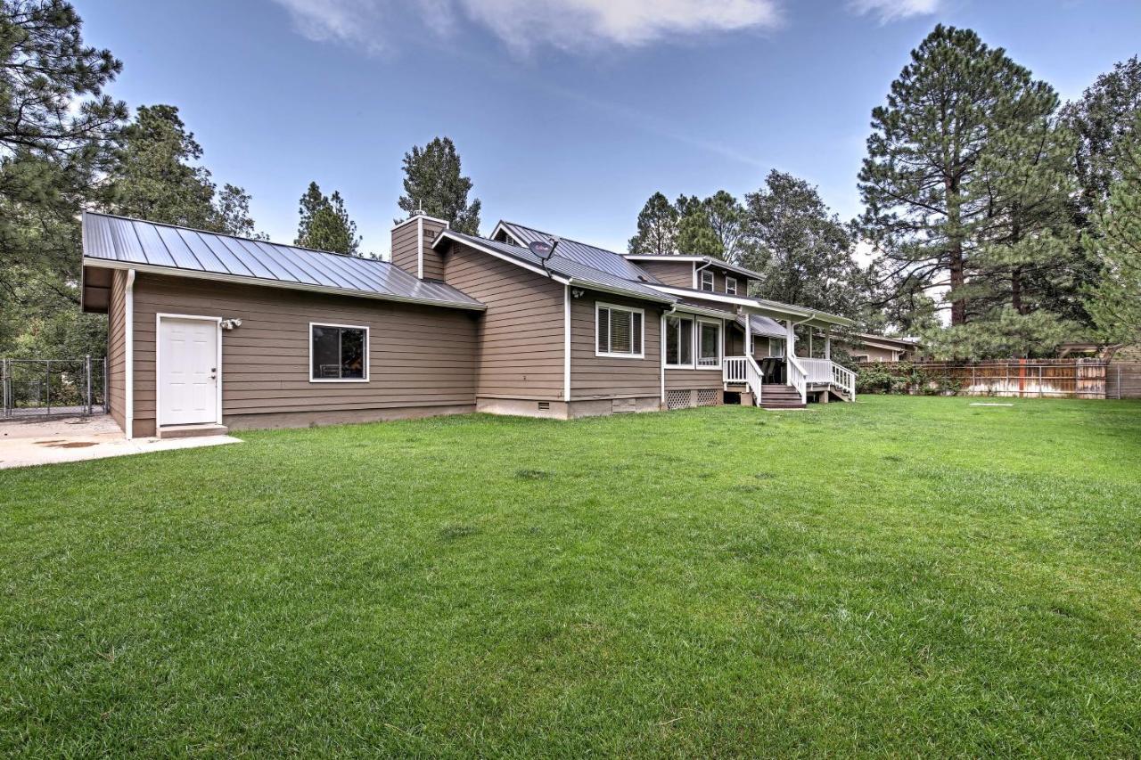 Lakeside Home With Game Room, Yard, Deck And Fireplace Pinetop-Lakeside Eksteriør billede