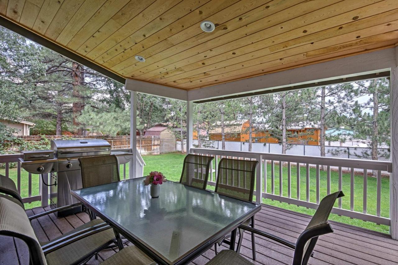 Lakeside Home With Game Room, Yard, Deck And Fireplace Pinetop-Lakeside Eksteriør billede