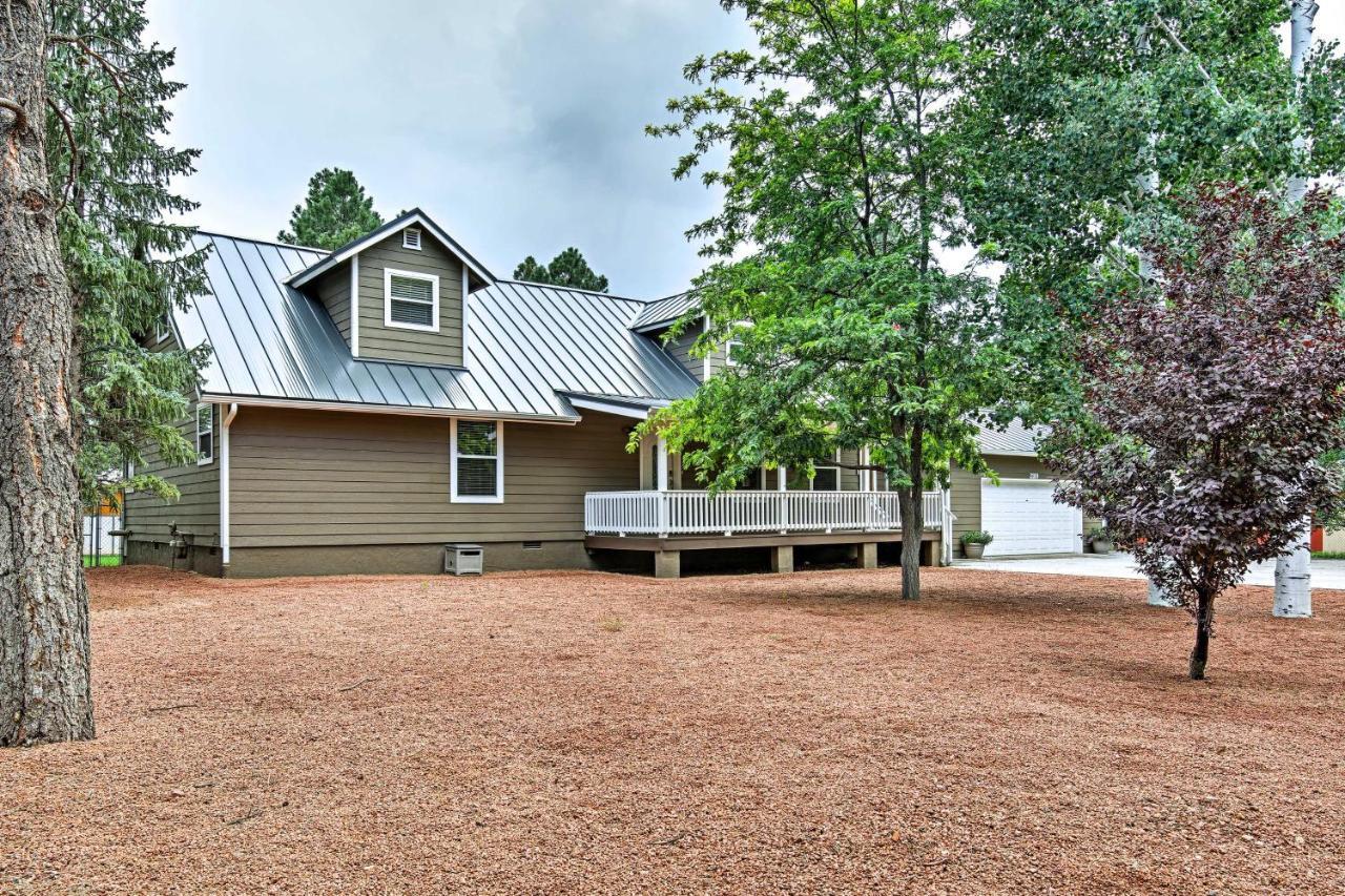 Lakeside Home With Game Room, Yard, Deck And Fireplace Pinetop-Lakeside Eksteriør billede